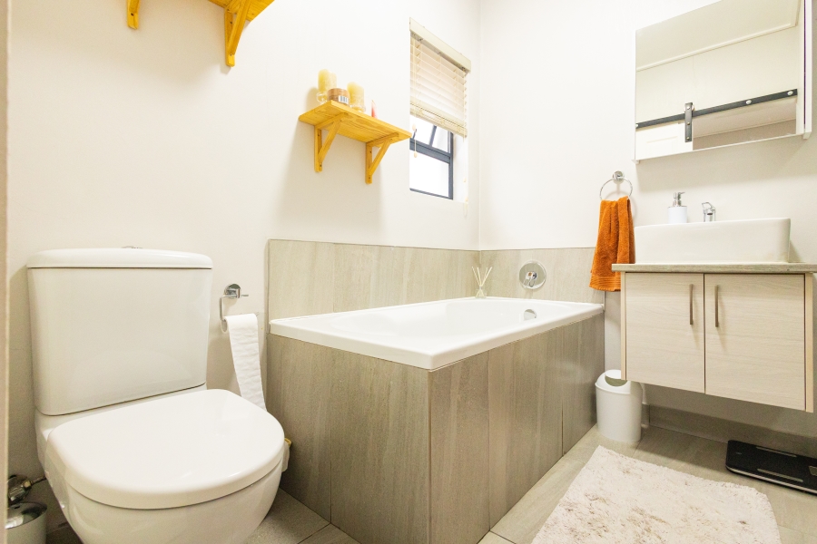 3 Bedroom Property for Sale in Altona Western Cape